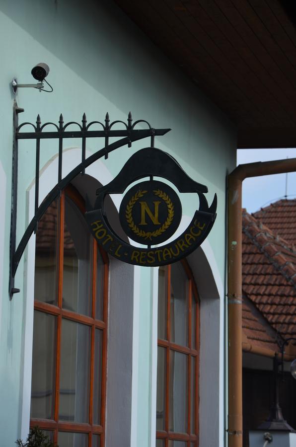 Hotel Napoleon Austerlitz エクステリア 写真