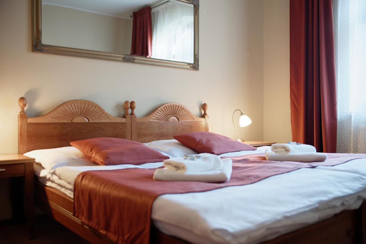 Hotel Napoleon Austerlitz エクステリア 写真