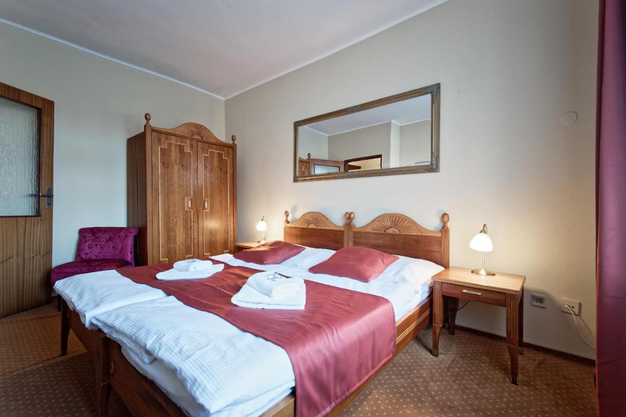Hotel Napoleon Austerlitz エクステリア 写真
