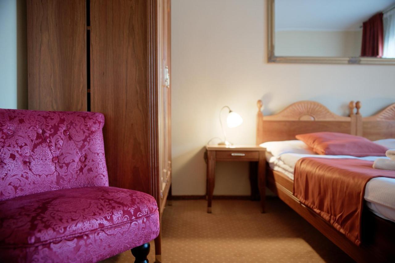 Hotel Napoleon Austerlitz エクステリア 写真